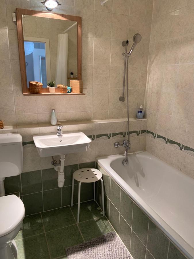 Gyoengy Apartman Sopron Eksteriør billede